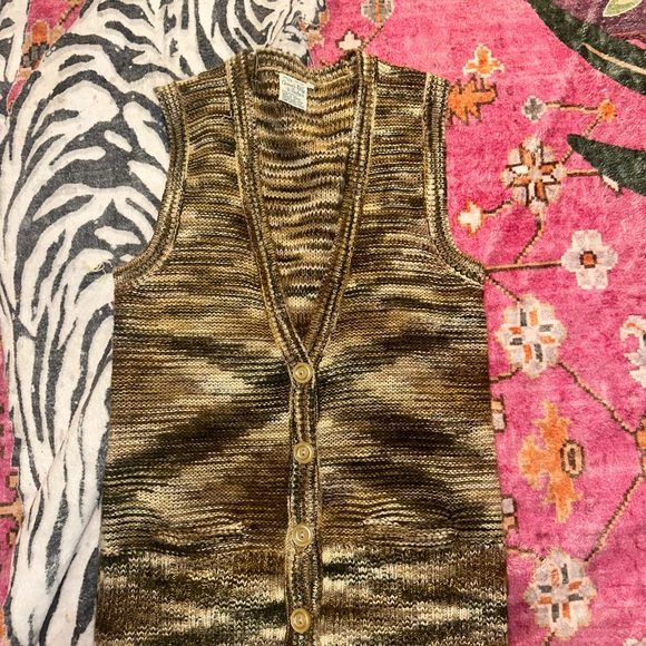 70’s knit vest - Picture 2 of 5